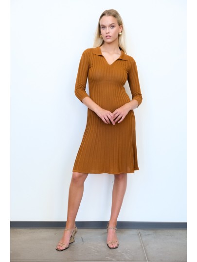 Elviira brown dress