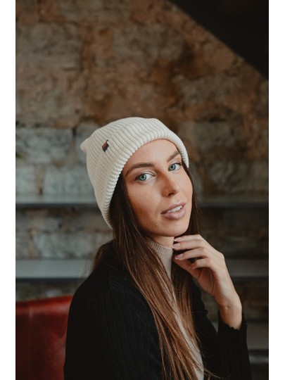 Beanie merino wool hat white